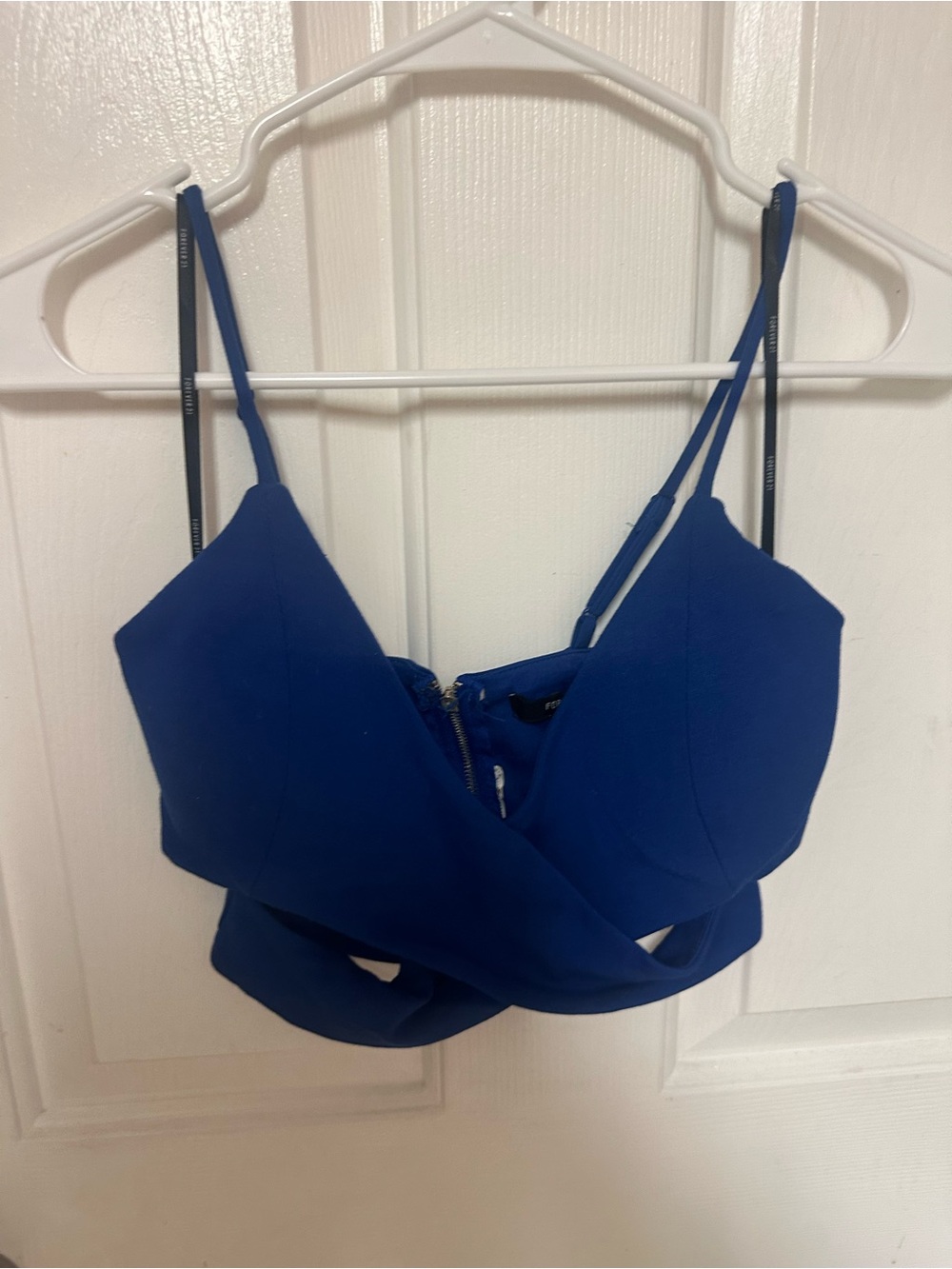Forever 21 Criss Cross Strappy Blue Crop Tank Top - Medium